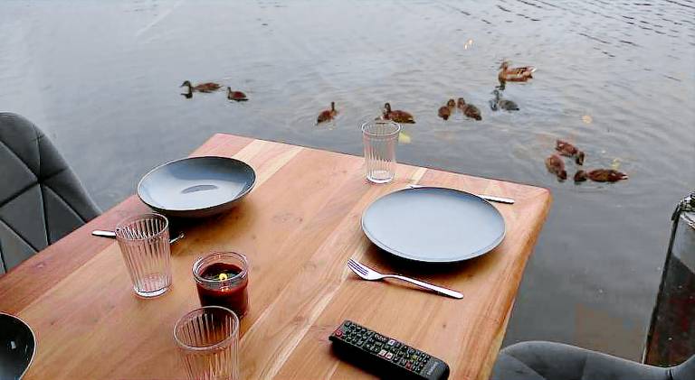 Ruheoase am Wasser, Sauna-Hausboot in Naturidylle — photo 5