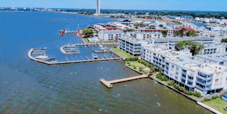 Condo  Friendswood
