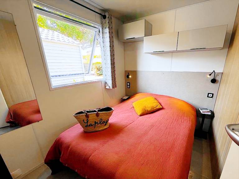 Children-friendly mobile home with heated pool, terrace & barbecue | Beach nearby | Pet-friendly — photo 4