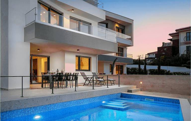 Apartment  Malinska-dubašnica
