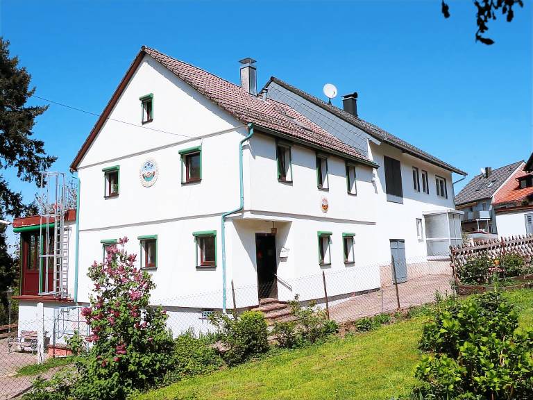 Ferienhaus mit Hund inBad Herrenalb  f&uuml;r max. 32 Personen