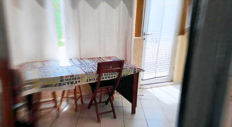 Villa with pool — photo 5
