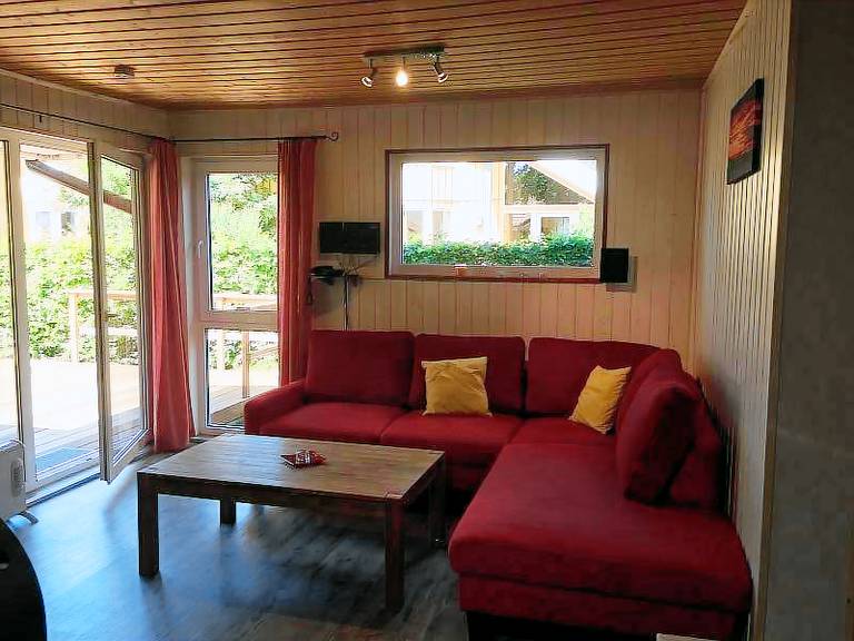 Möwe 101 - Kleines gemütliches Ferienhaus im Ferienpark Mirow — photo 3