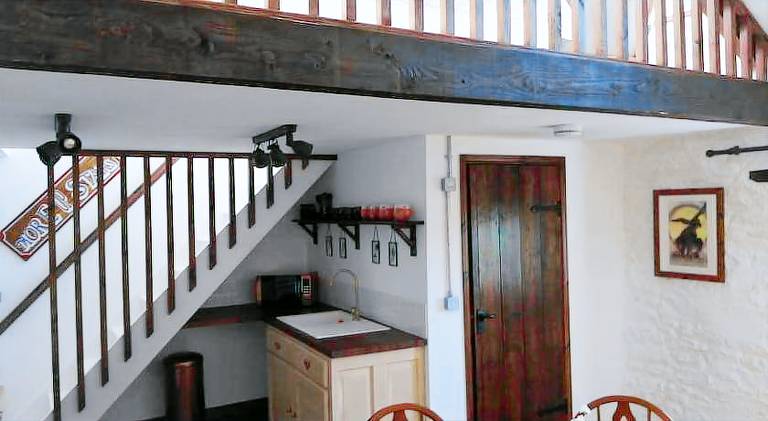 House with 2 rooms for 4 persons — photo 5