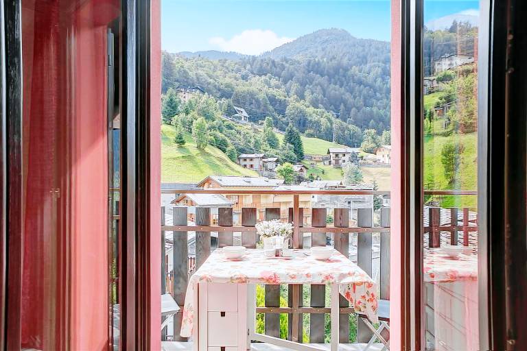 Apartment 'Appartamento Gaia' with Mountain View, Shared Terrace and Shared Garden — photo 2