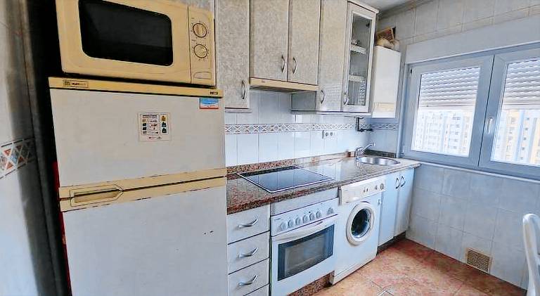 Rental apartment with 3 rooms for 5 persons — photo 3