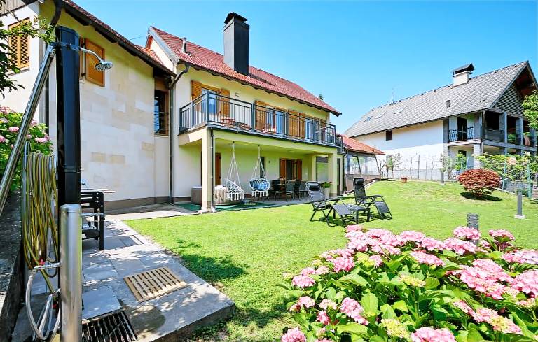 Villa Vinica