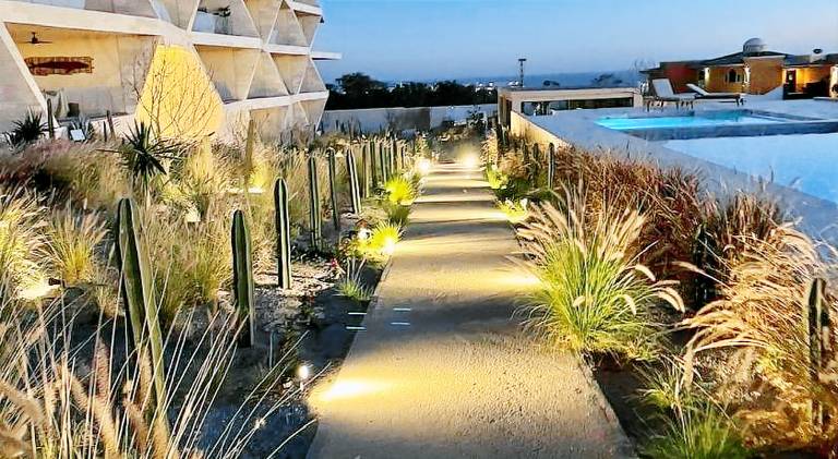 Spacious apartment with hot tub & pool | Pets are welcome in Cabo San Lucas