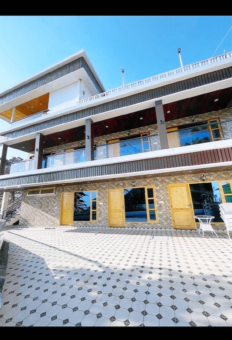 Vacation home with 1 room for 14 persons in Mussoorie