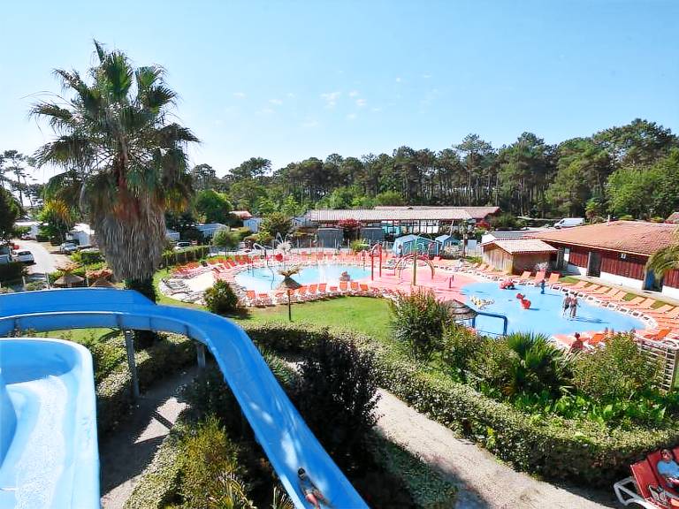 Child-friendly mobile home with heated pool & terrace | Close to the beach | Pets are welcome in Lège-Cap-Ferret
