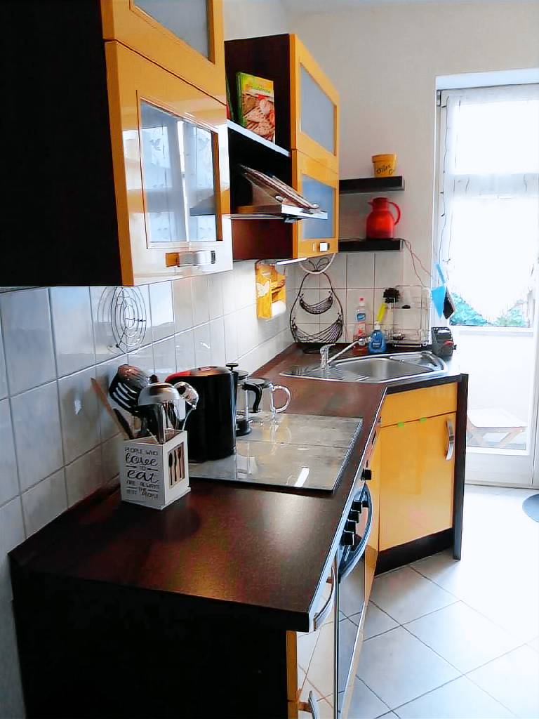 Holiday apartment with patio & garden — photo 5
