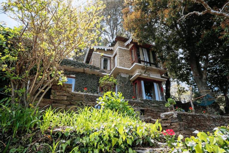 Avenida Himalayan Retreat in Almora