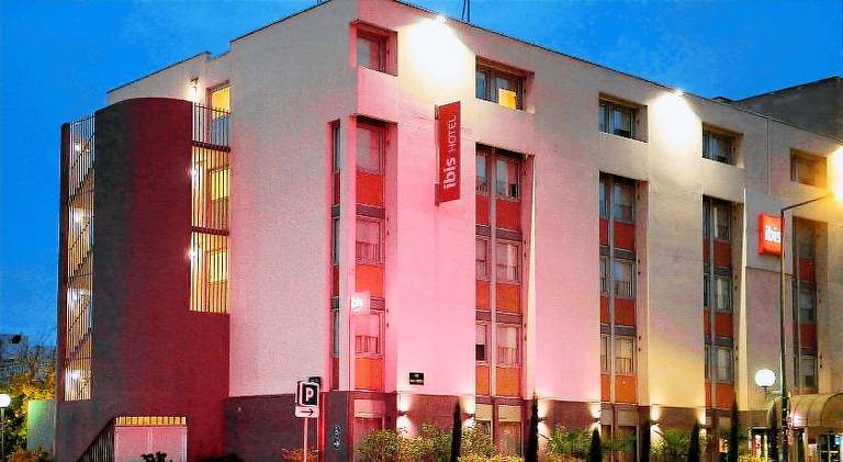 Ibis Lyon Gerland Rue Mérieux — photo 3