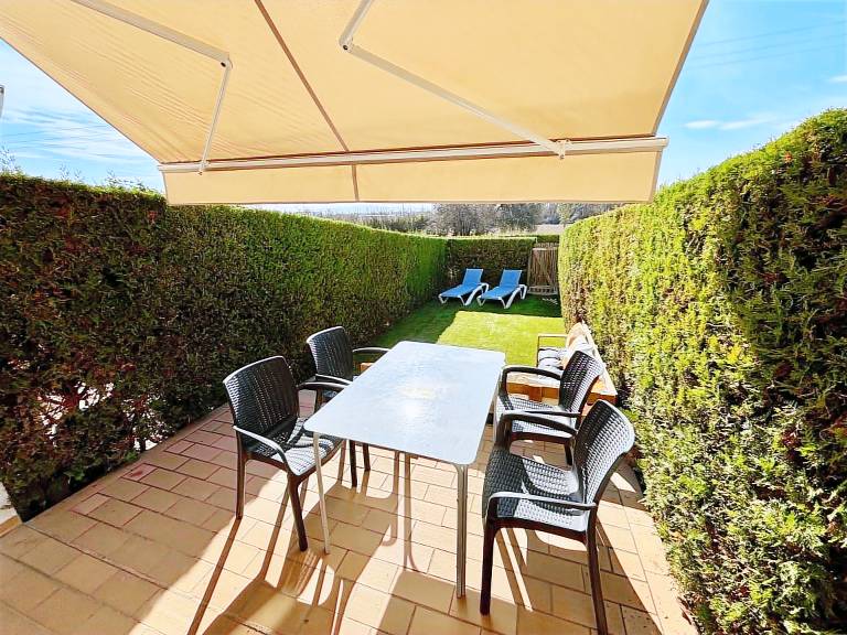 House with pool, terrace & yard — photo 5
