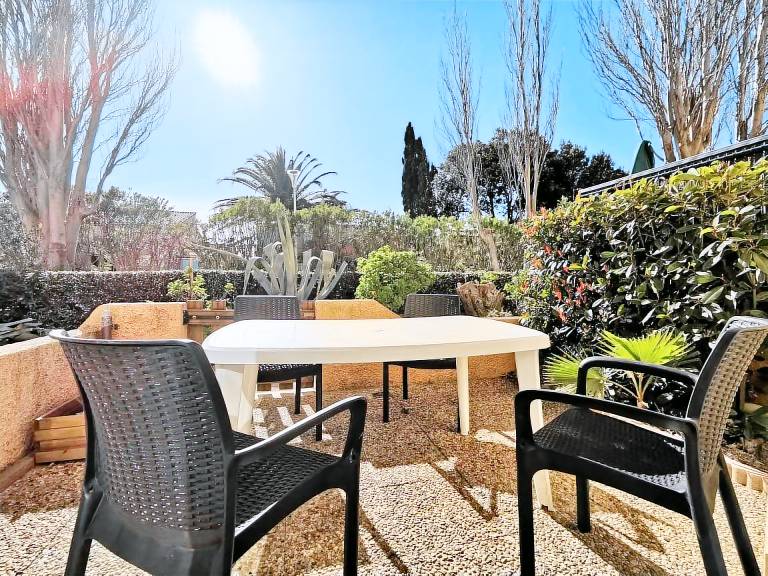 Apartment with 1 room for 4 persons in Leucate