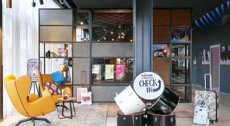 Moxy Birmingham NEC and Airport — photo 2