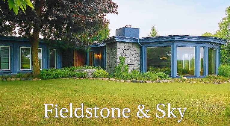 Lovely house | Pets allowed in Quinte West, ON