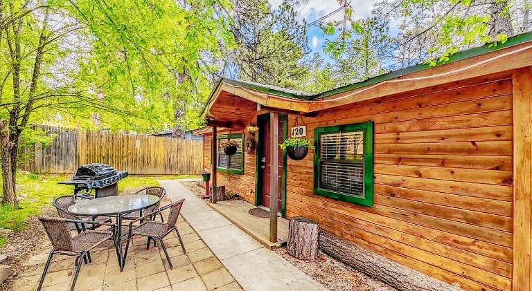 Vacation home with hot tub in Ruidoso, NM