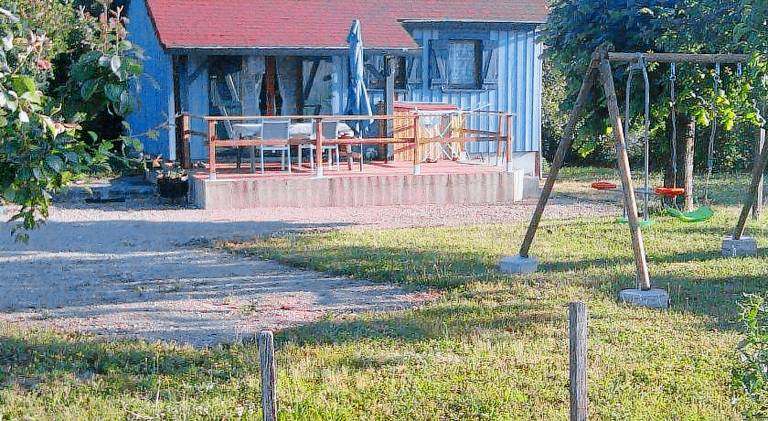 Chalet with 2 rooms for 5 persons in Montlucon