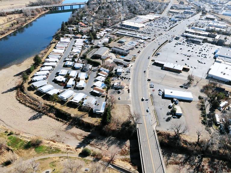 The River Inn & Suites — photo 4
