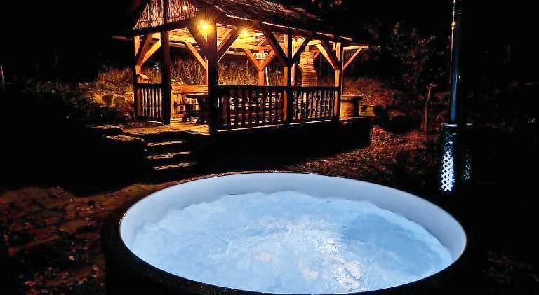 Vacation home with hot tub — photo 2