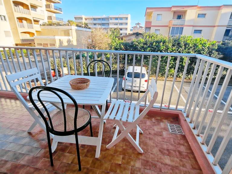 Rental apartment with 1 room for 4 persons — photo 2