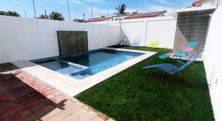 Villa with pool in Acapulco