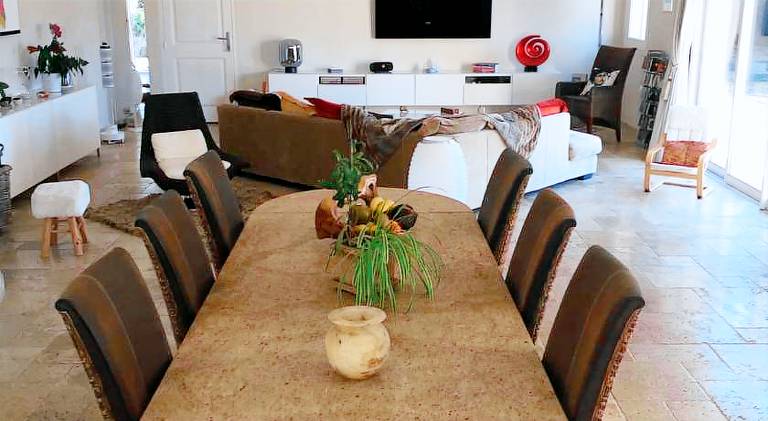 Propriete: 300 M² (25 M² d'annexe / Pool House) sur 5 ha boise a 10' d'Aix en Provence — photo 3