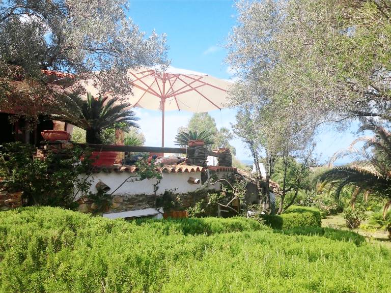 Villa "Bella Vista" with Sea View, Garden & Wi-Fi — photo 2