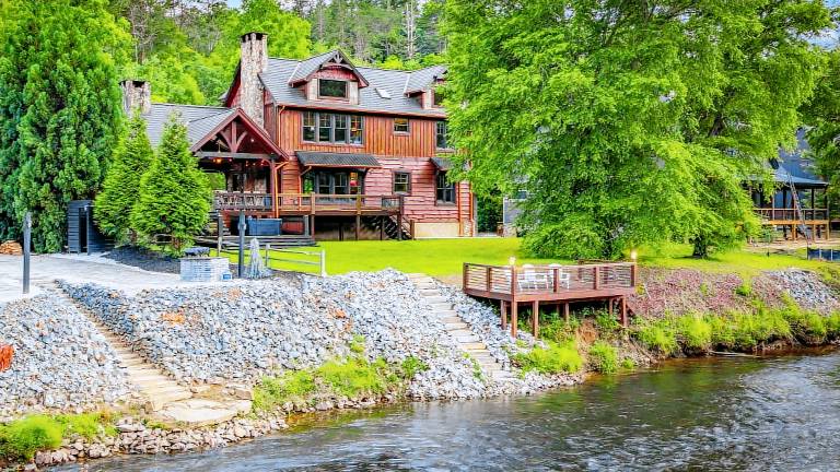 House Blue Ridge