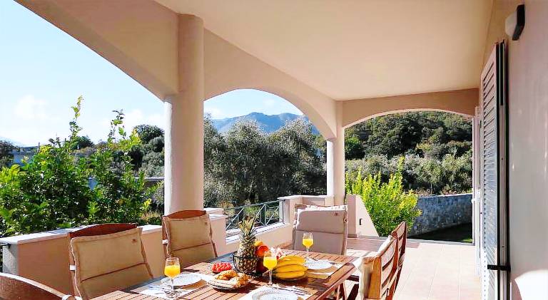 Fully equipped charming villa with terrace, grill & private pool | Dogs allowed — photo 3