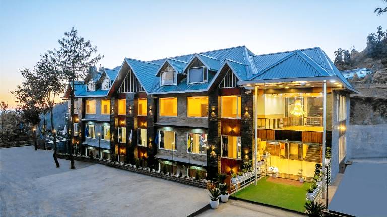 Sterling Shivalik Chail in Shimla
