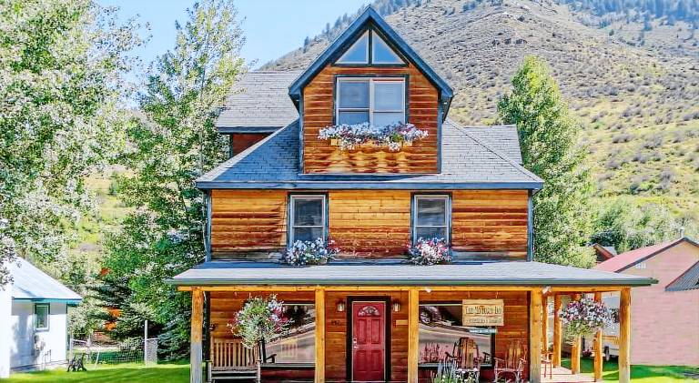 Minturn Inn in Eagle, CO