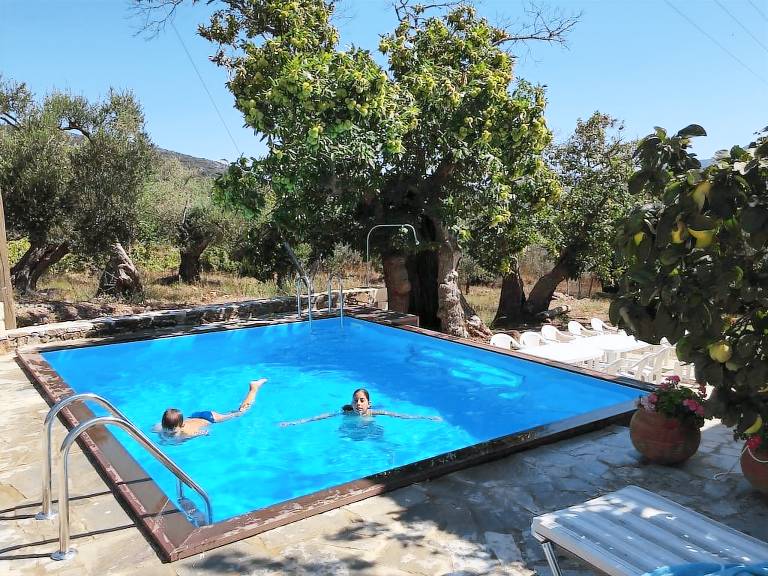 Villa Vlatos