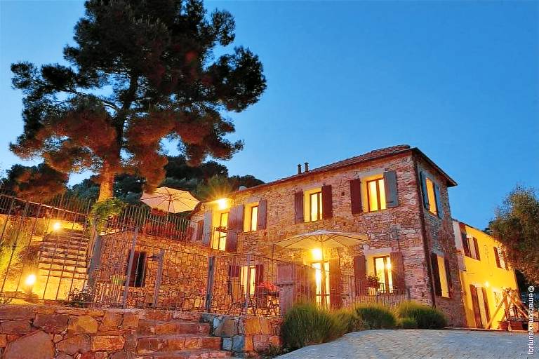 Casale  San Bartolomeo Al Mare
