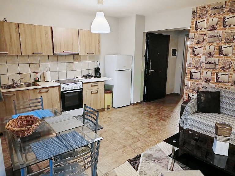 House with 1 room for 4 persons — photo 3