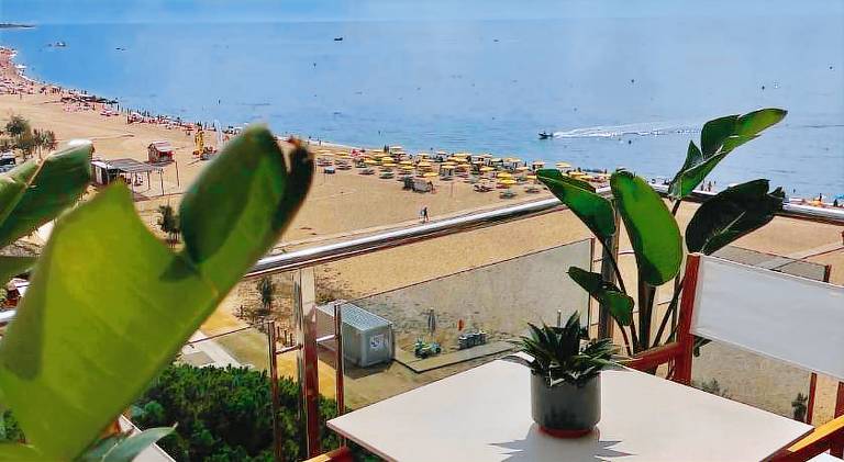 Lovely apartment with pool | Close to the beach | Pets allowed in Santa Susanna