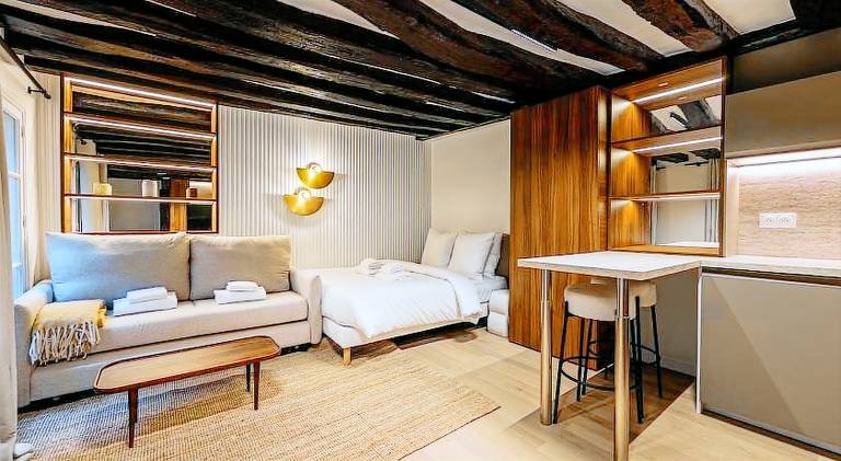 Holiday apartment | Near Notre-Dame de Paris | Pets allowed in Montrouge
