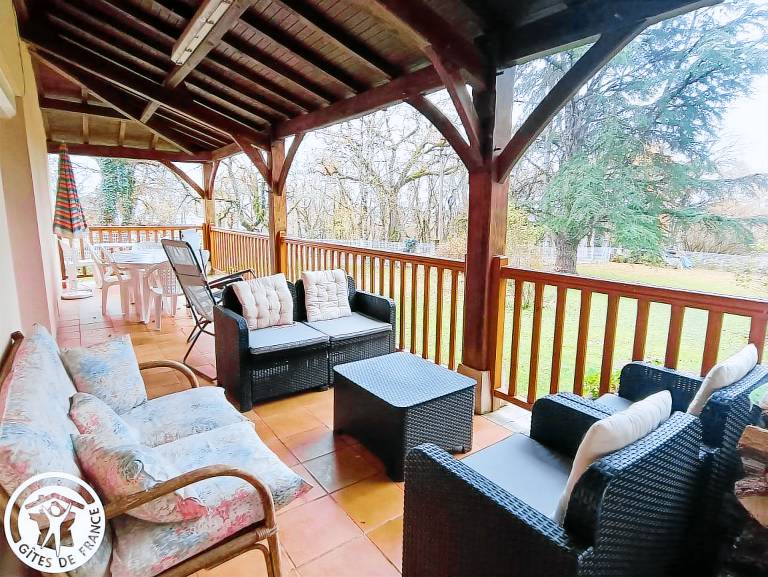 Gite with yard, BBQ & patio — photo 2