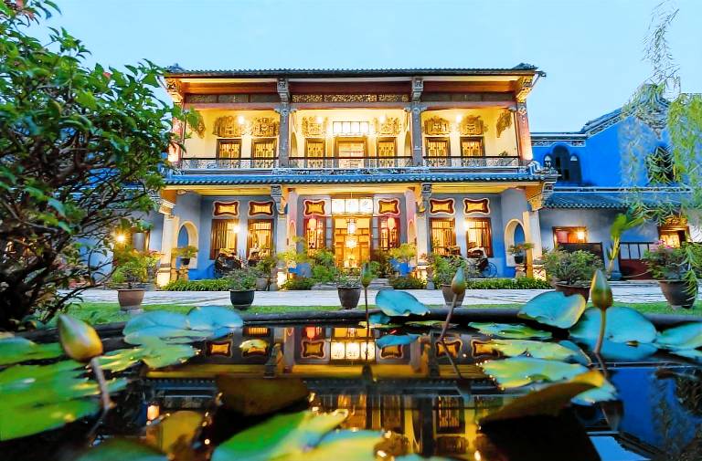 Cheong Fatt Tze The Blue Mansion
