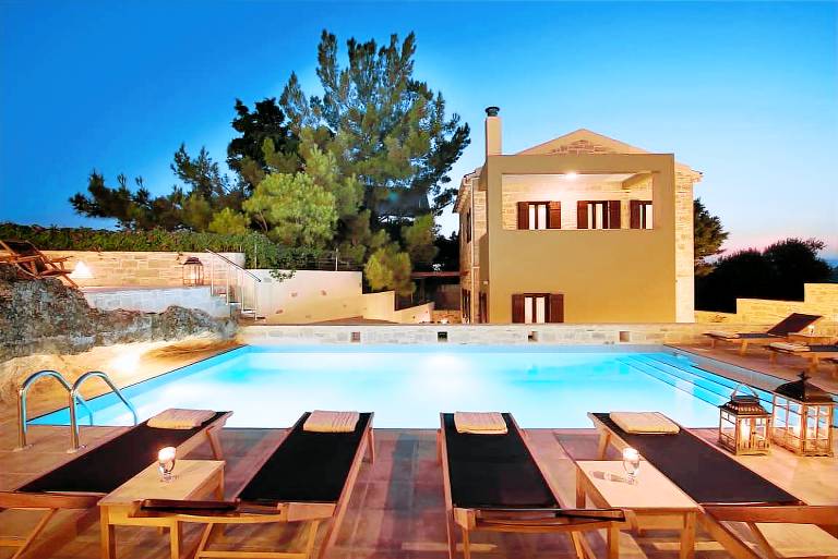 Villa Pitsidia