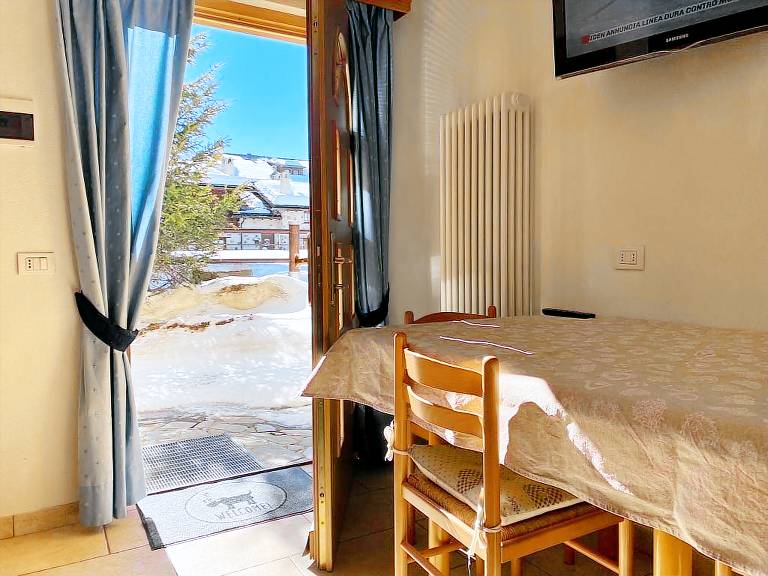 Apartment "Piz Orsera" with Mountain View, Garden & Wi-Fi — photo 3