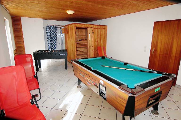 Rental apartment with yard, sauna & terrace — photo 3