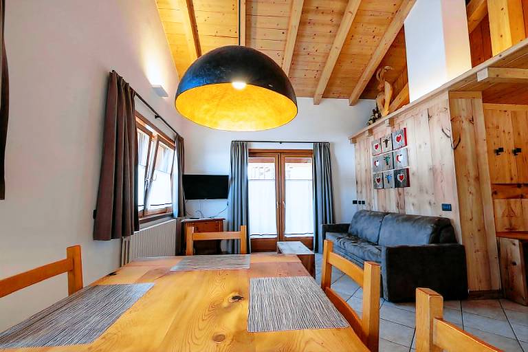 Holiday apartment with fast internet | Garden view in Livigno