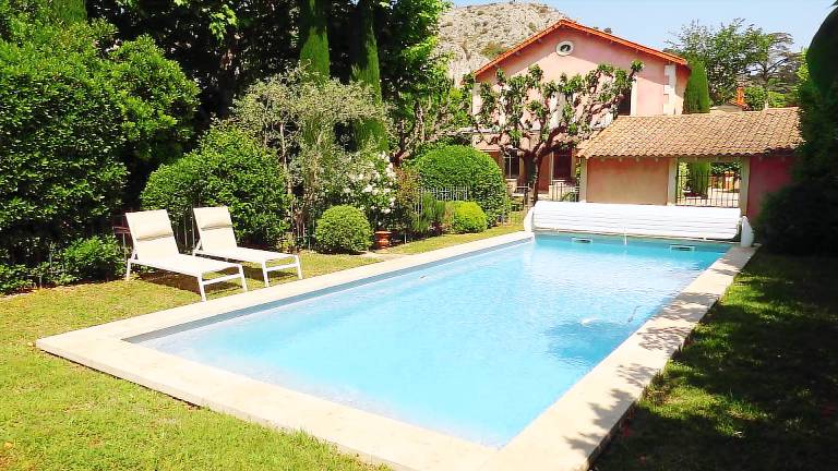 Beautiful villa with private pool | Pet-friendly — photo 2