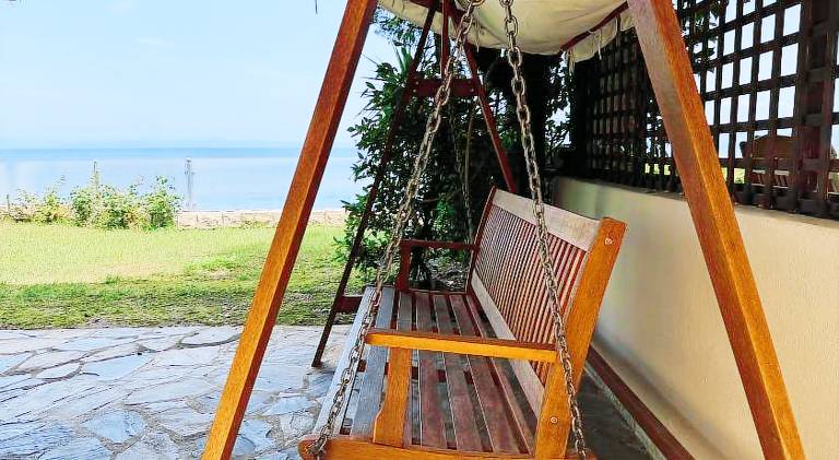 Villa with 3 rooms for 6 persons in Kassandra
