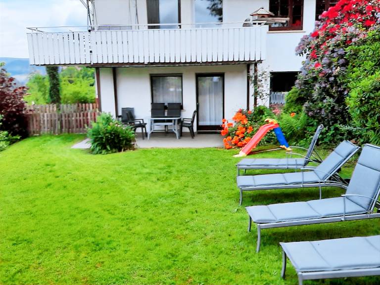 Rental apartment with yard, sauna & terrace | Nature view | Pets are welcome — photo 2