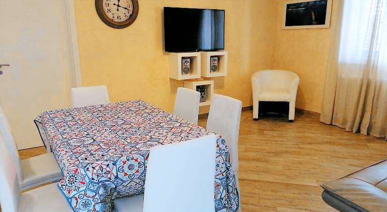Villa with pool & hot tub in Castelvetrano