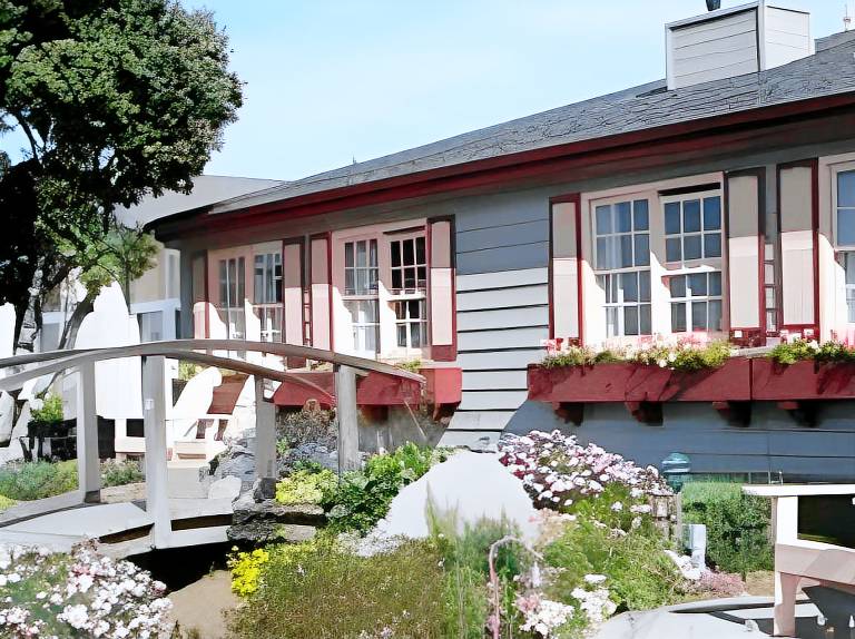 Sea Otter Inn in Cambria, CA