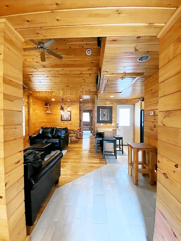 Cabin  Boyne Falls
